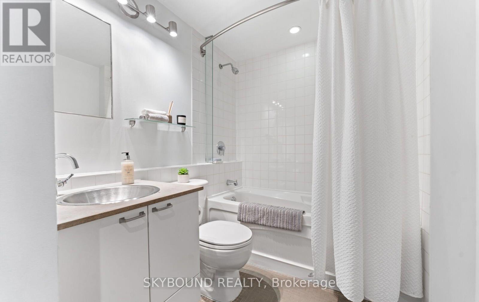 524 - 637 Lakeshore Boulevard W, Toronto, Ontario  M5V 3J6 - Photo 18 - C14096280
