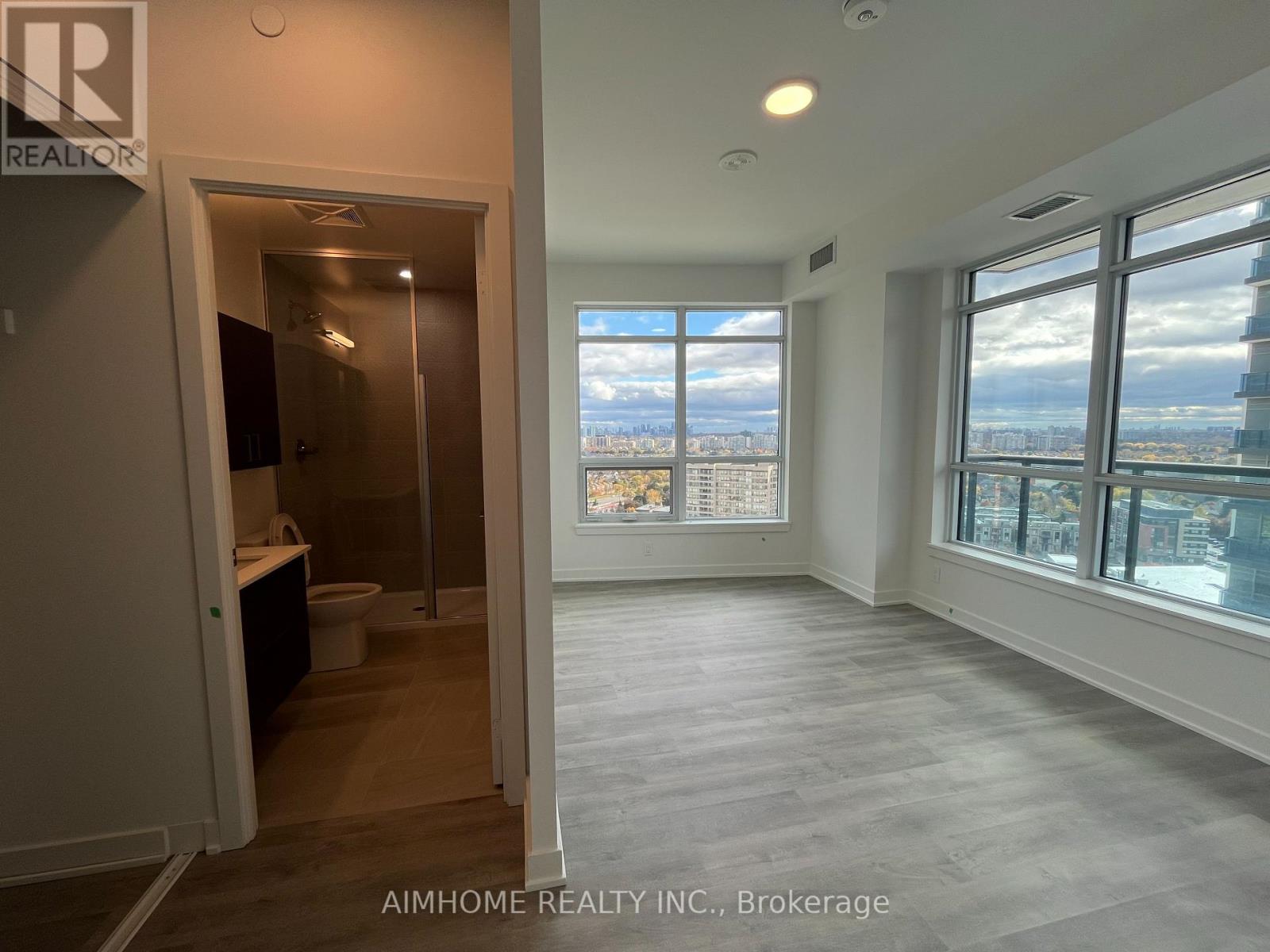 1902 - 50 Upper Mall Way, Vaughan, Ontario  L4J 0L8 - Photo 7 - N14096282