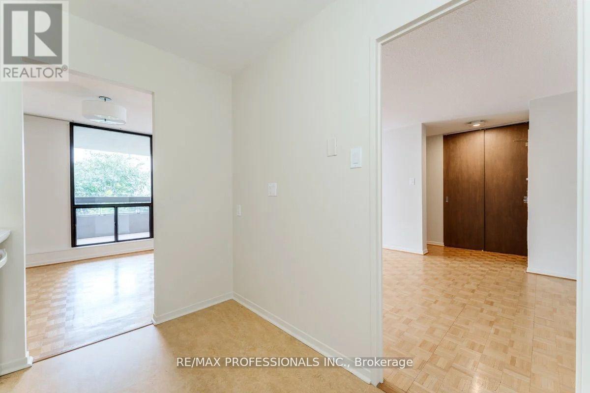 407 - 100 Quebec Avenue, Toronto, Ontario  M6P 4B8 - Photo 18 - W14096264