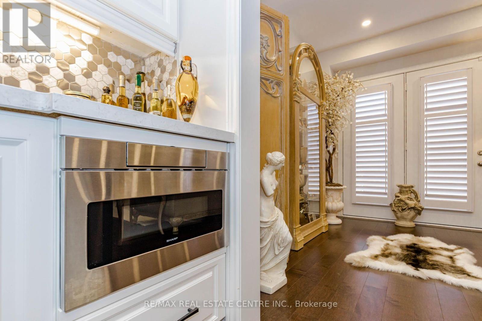 4061 Channing Crescent, Oakville, Ontario  L6H 3R3 - Photo 14 - W14096268