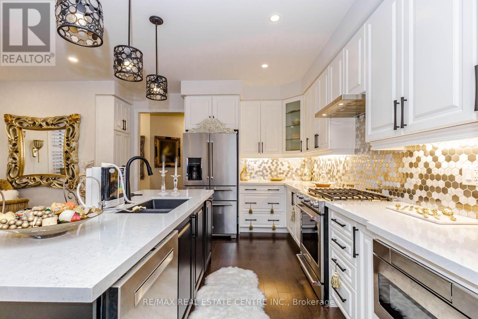 4061 Channing Crescent, Oakville, Ontario  L6H 3R3 - Photo 15 - W14096268