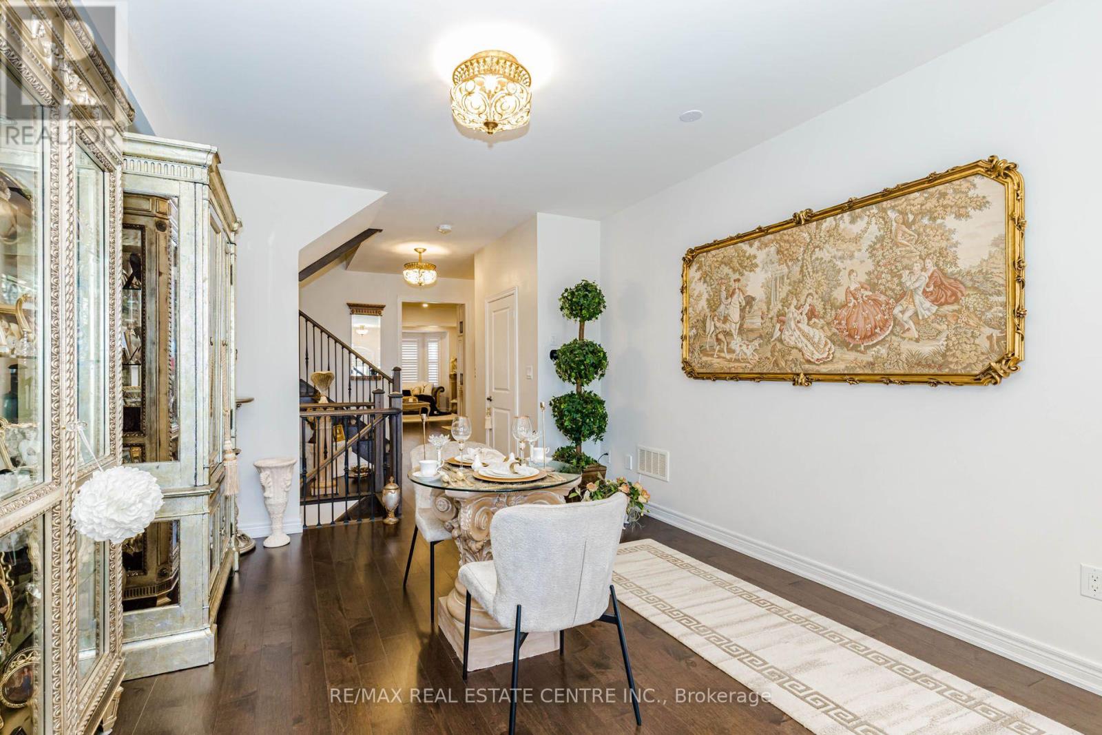 4061 Channing Crescent, Oakville, Ontario  L6H 3R3 - Photo 9 - W14096268