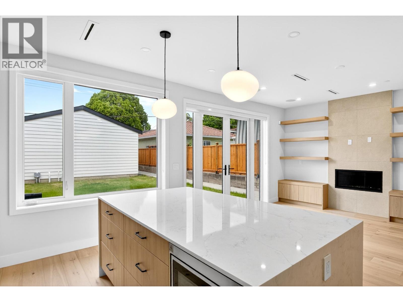 2 2741 E 7th Avenue, Vancouver, British Columbia  V5M 1T8 - Photo 6 - R3176712