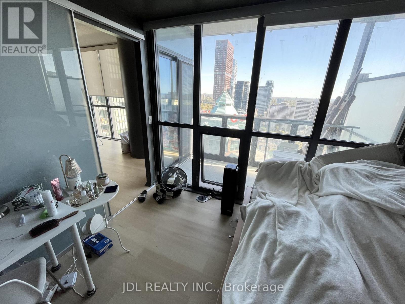2810 - 101 Charles Street E, Toronto, Ontario  M4Y 1V2 - Photo 12 - C13859020