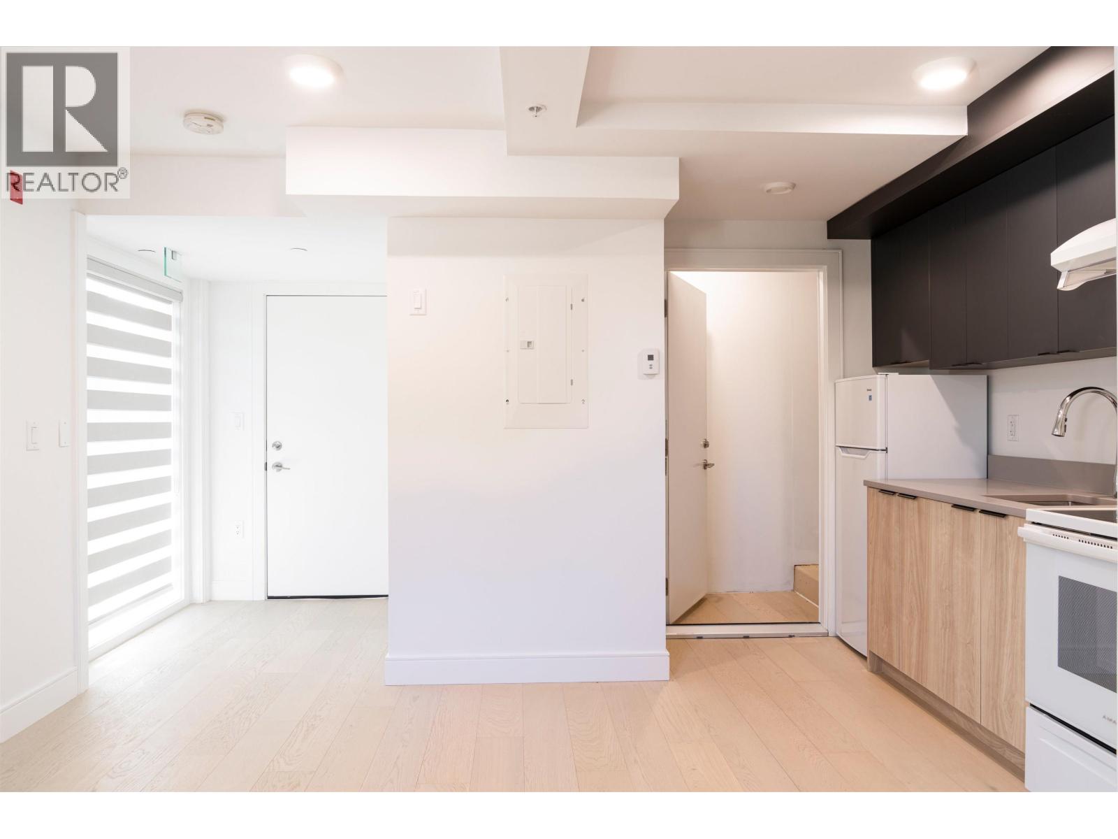 7359 Oak Street, Vancouver, British Columbia V6P 1V9 - Photo 10 - R3176760