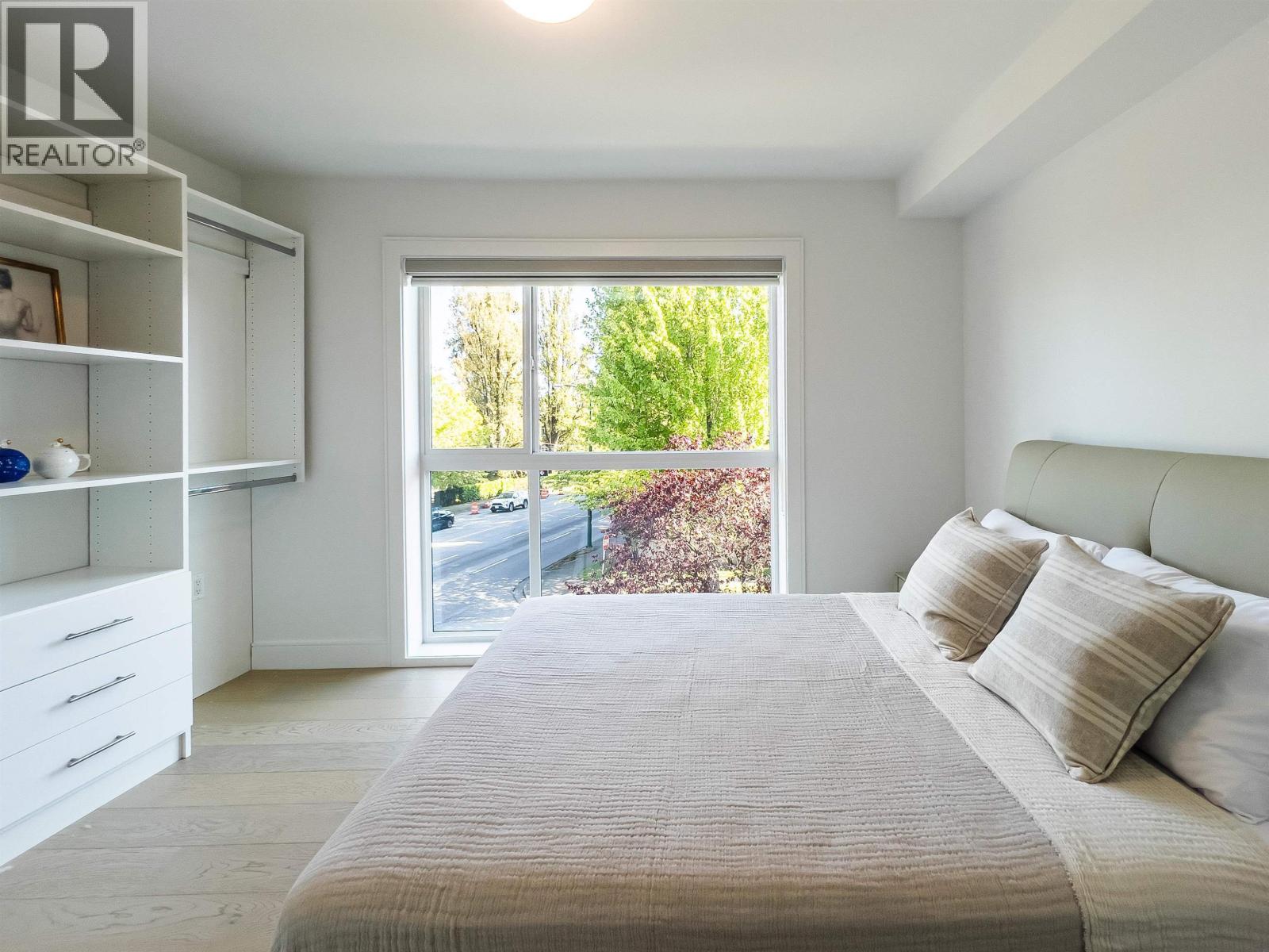 7359 Oak Street, Vancouver, British Columbia V6P 1V9 - Photo 11 - R3176760
