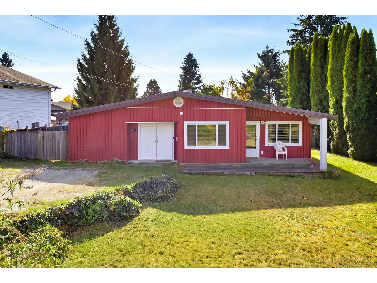 32736 Adams Avenue, Mission, British Columbia  V2V 2S1 - Photo 1 - R3176264