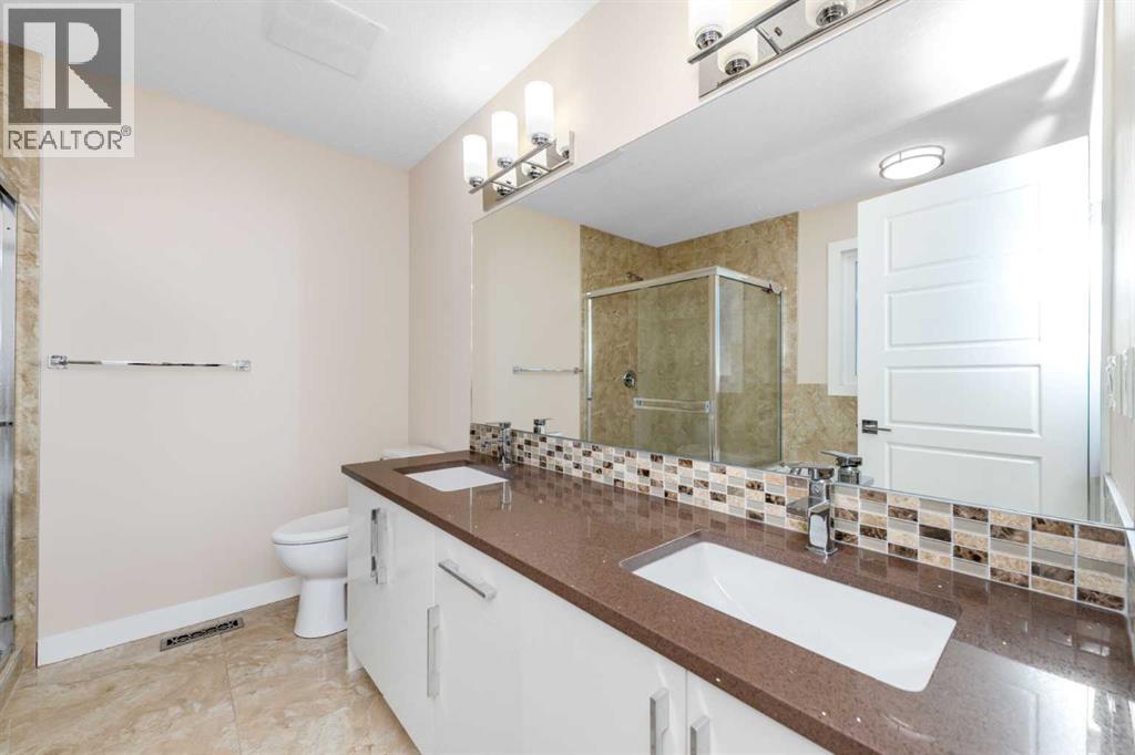244 Baysprings Gardens Sw, Airdrie, Alberta  T4B 4G2 - Photo 20 - A2351871
