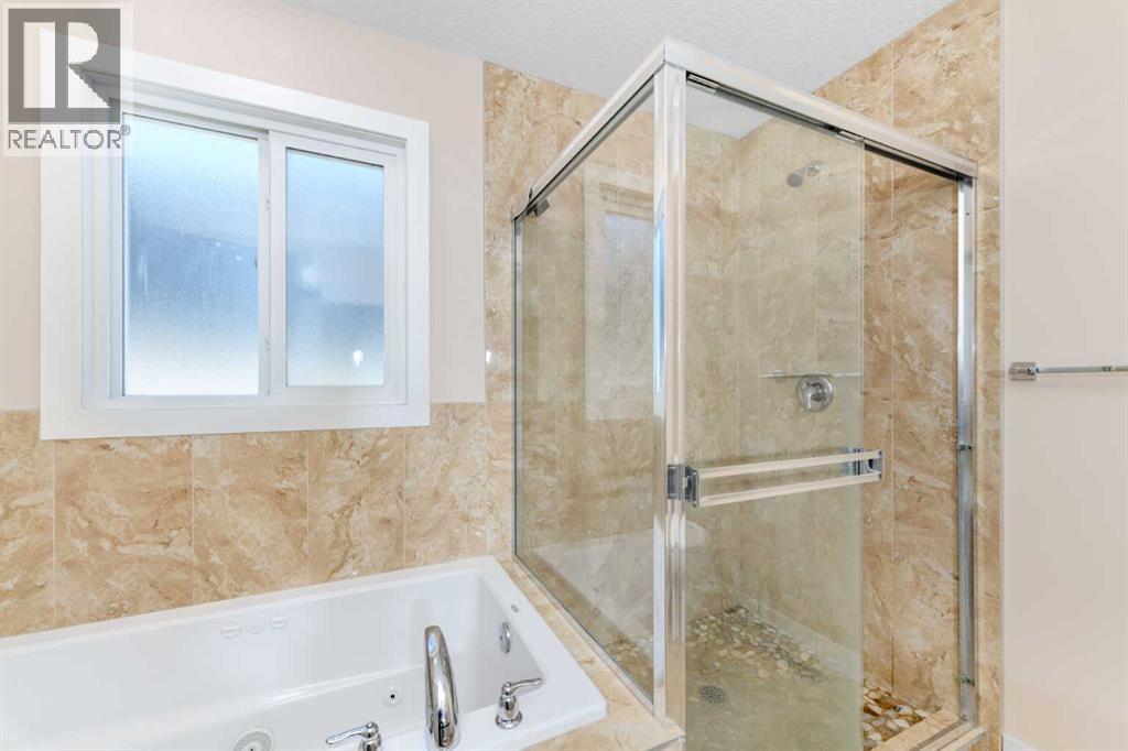 244 Baysprings Gardens Sw, Airdrie, Alberta  T4B 4G2 - Photo 21 - A2351871