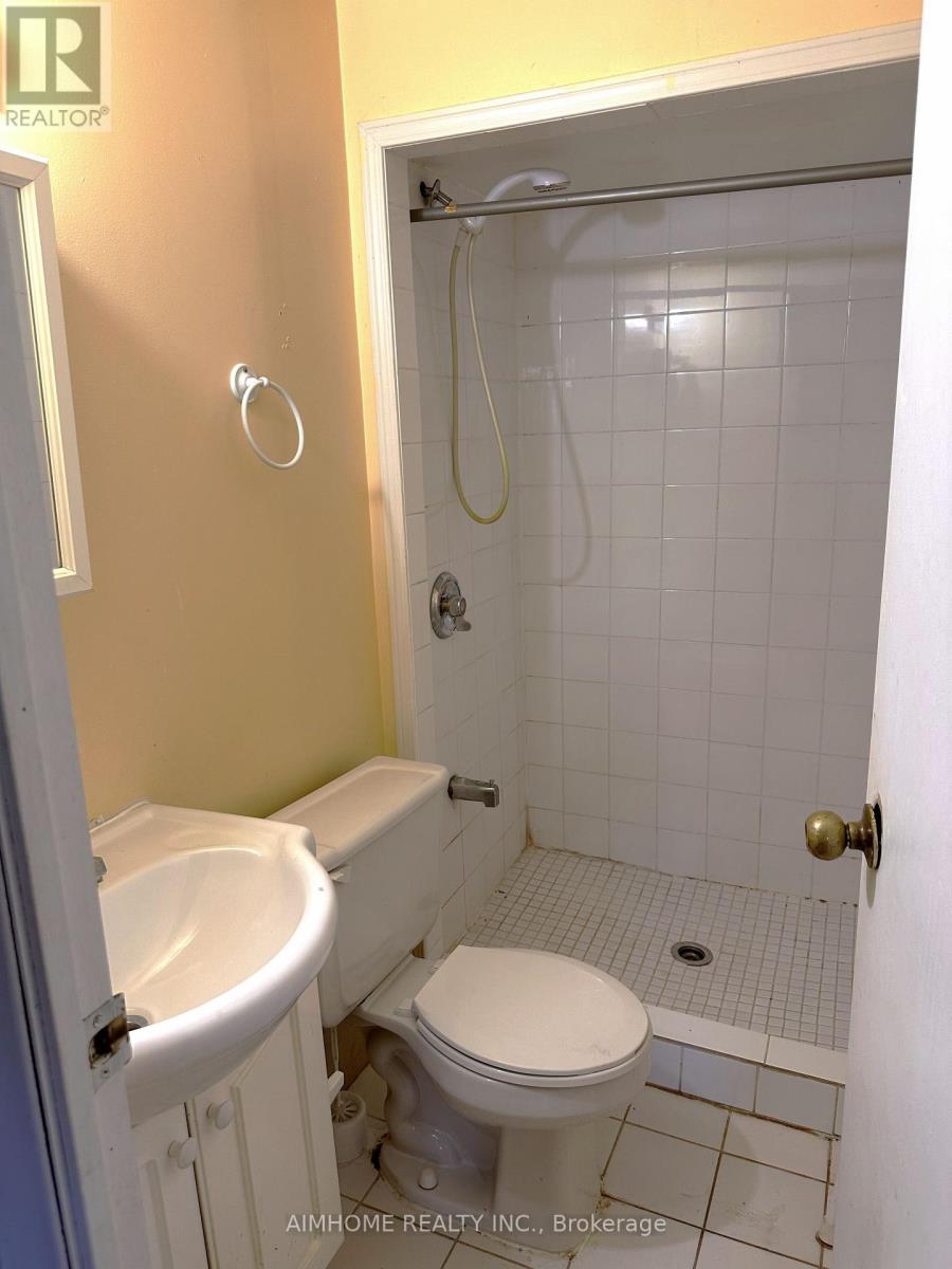 302 Cliffwood Road, Toronto, Ontario  M2H 2E5 - Photo 12 - C14096318