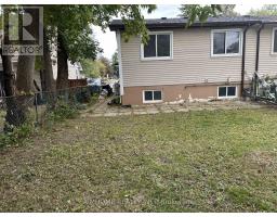 302 CLIFFWOOD ROAD, Toronto, Ontario
