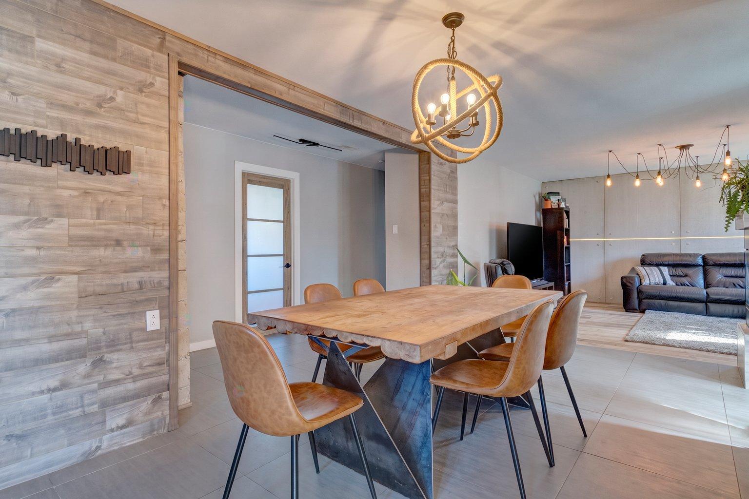 37 Rue Lafrenière Sorel-Tracy Quebec Canada J3P5A2 2