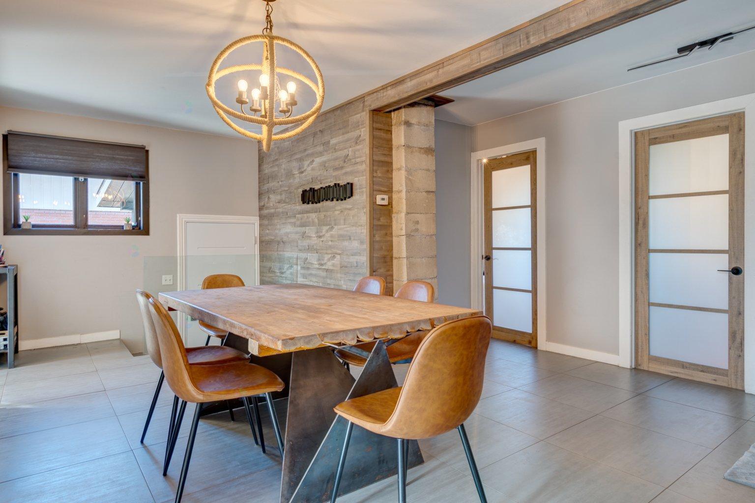 37 Rue Lafrenière Sorel-Tracy Quebec Canada J3P5A2 3