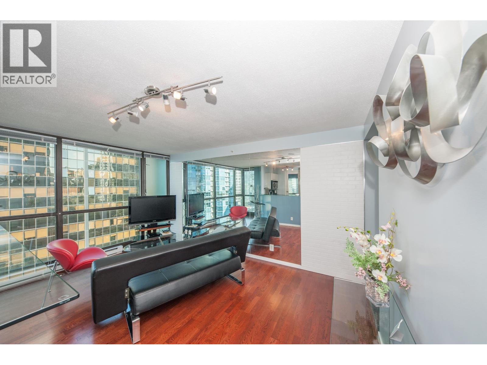 910 1367 Alberni Street, Vancouver, British Columbia  V6E 4R9 - Photo 3 - R3176773