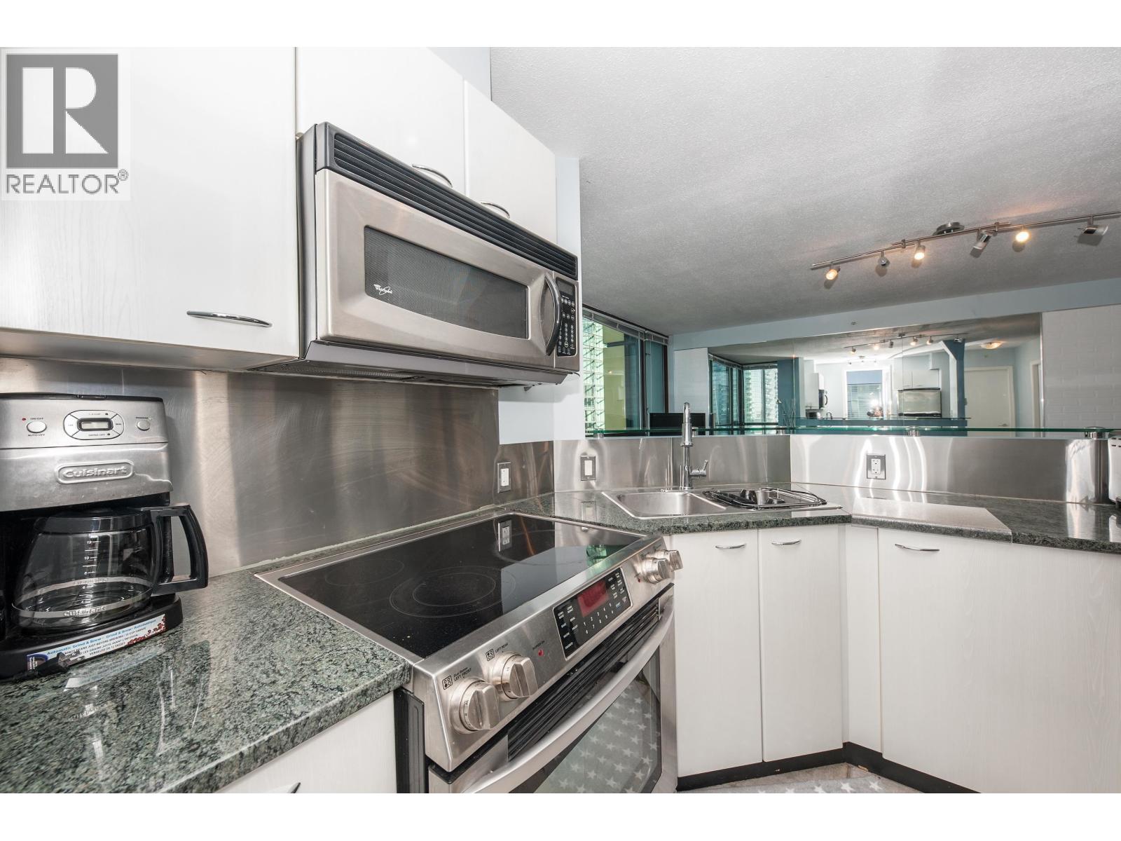 910 1367 Alberni Street, Vancouver, British Columbia  V6E 4R9 - Photo 7 - R3176773