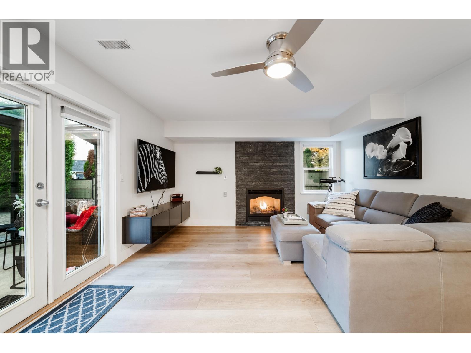 327 Mount Royal Court, Port Moody, British Columbia  V3H 3Z3 - Photo 12 - R3176061