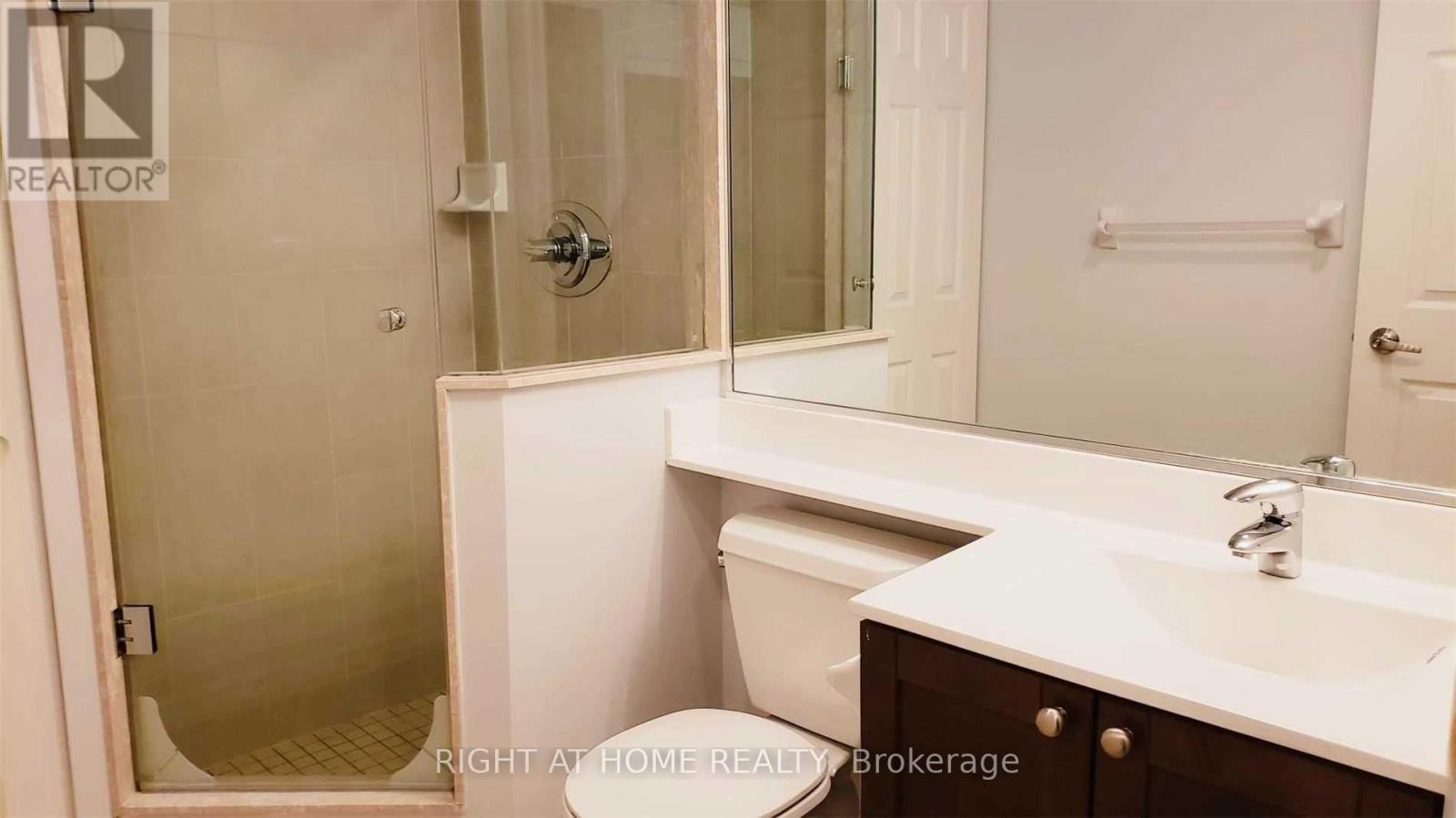 1510 - 761 Bay Street, Toronto, Ontario  M5G 2R2 - Photo 5 - C14096354