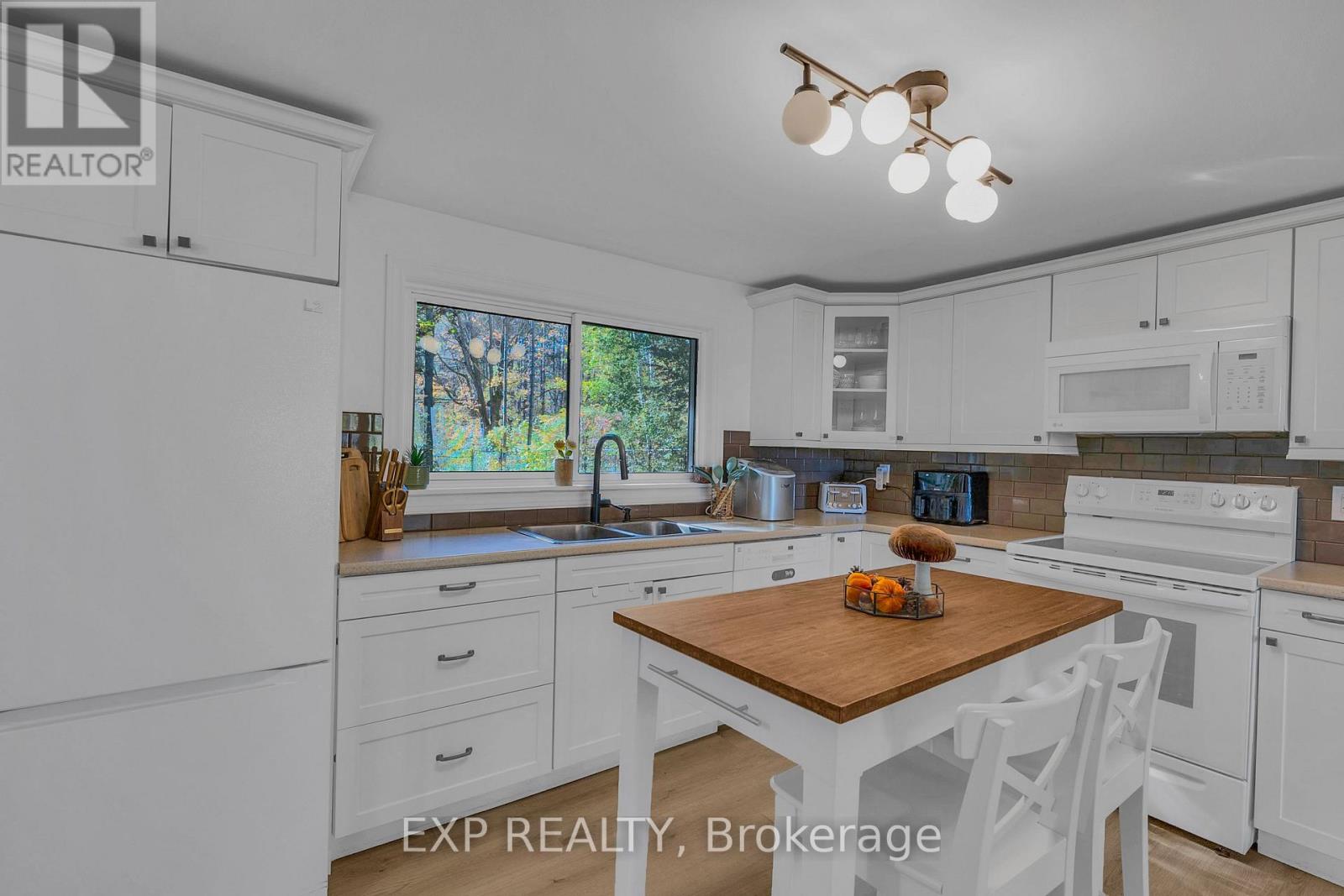 20194 Main Street, Caledon, Ontario  L7K 1P7 - Photo 10 - W14096330