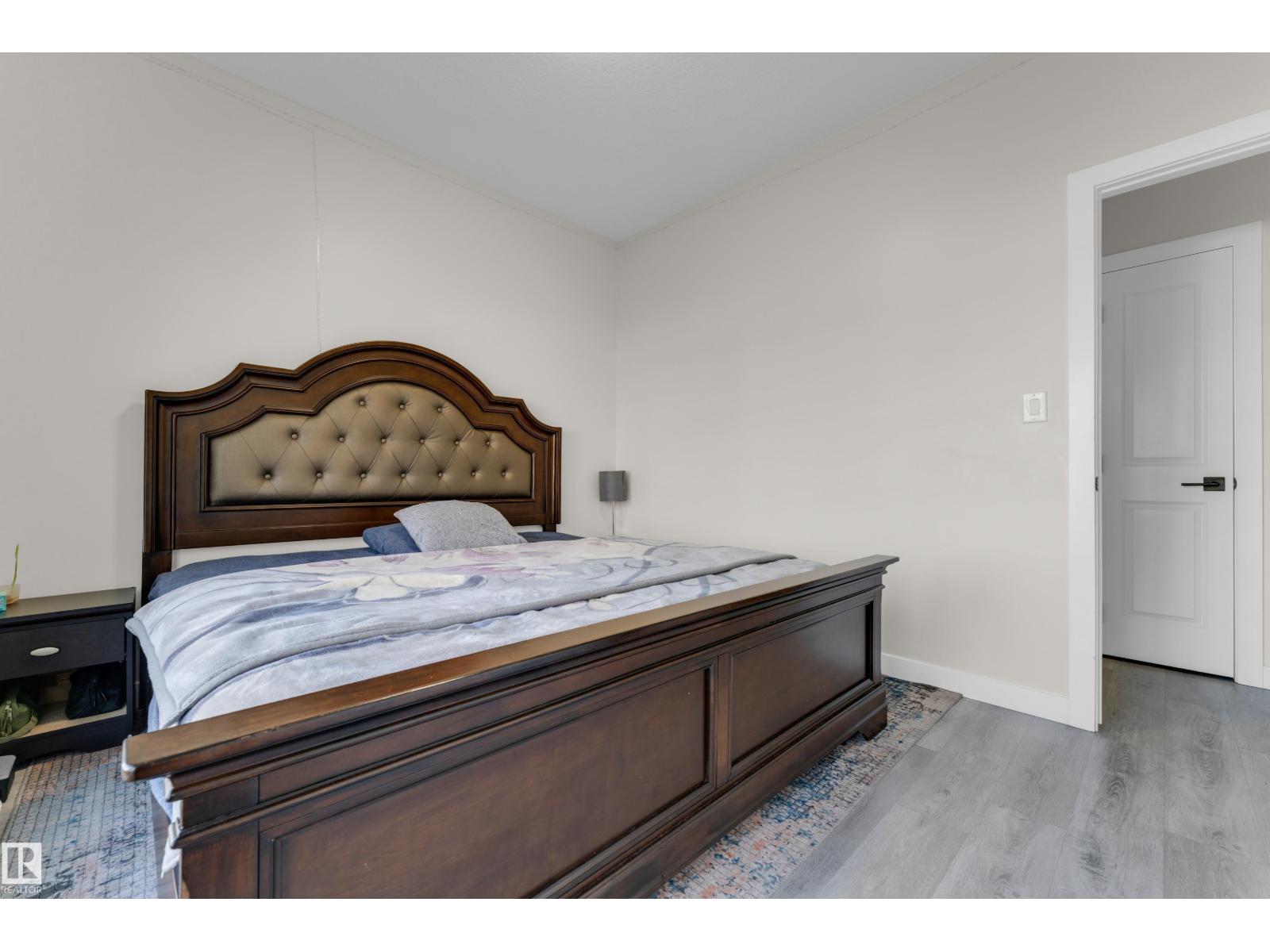 6019 180 AV NW