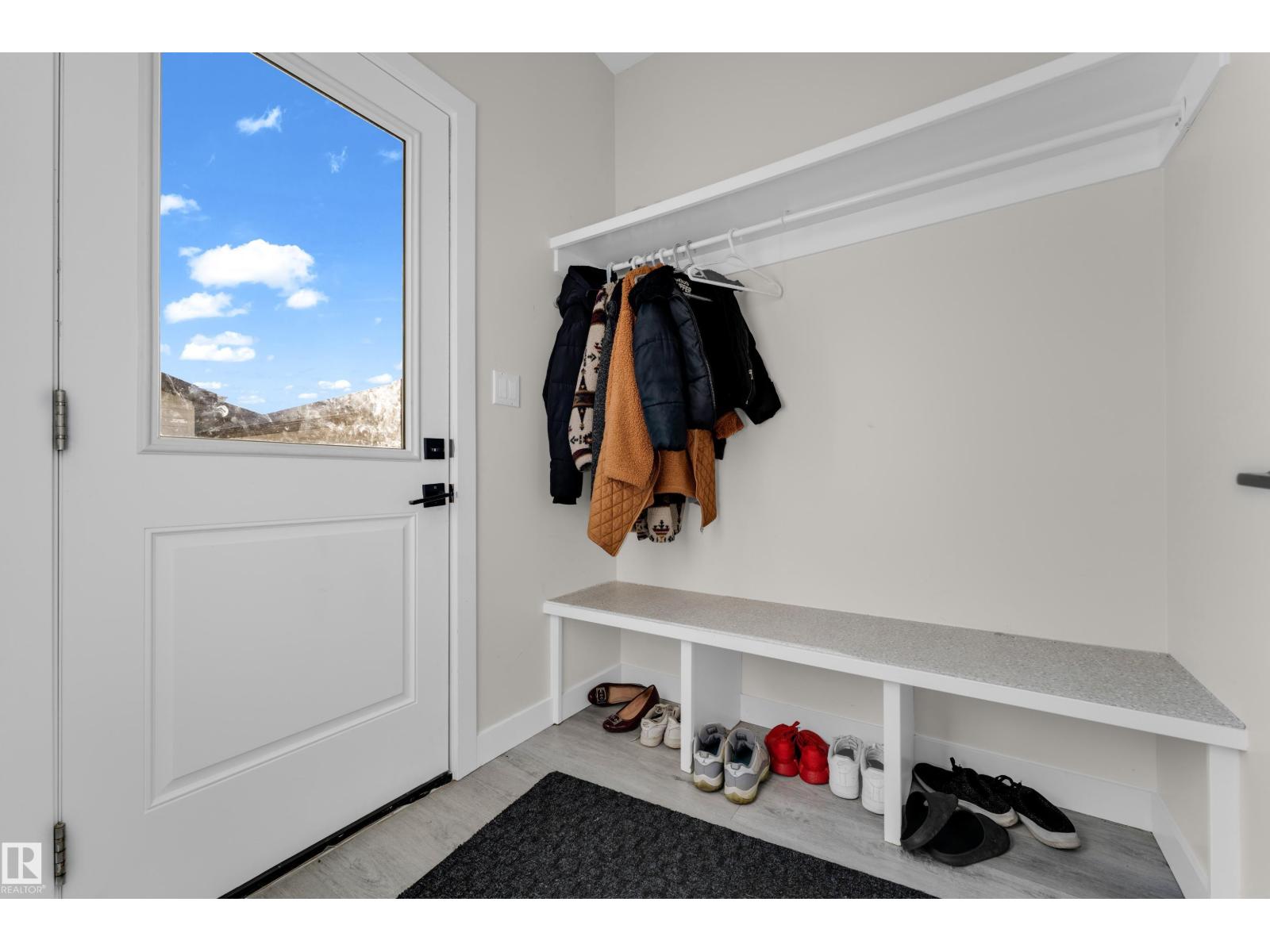 6019 180 AV NW