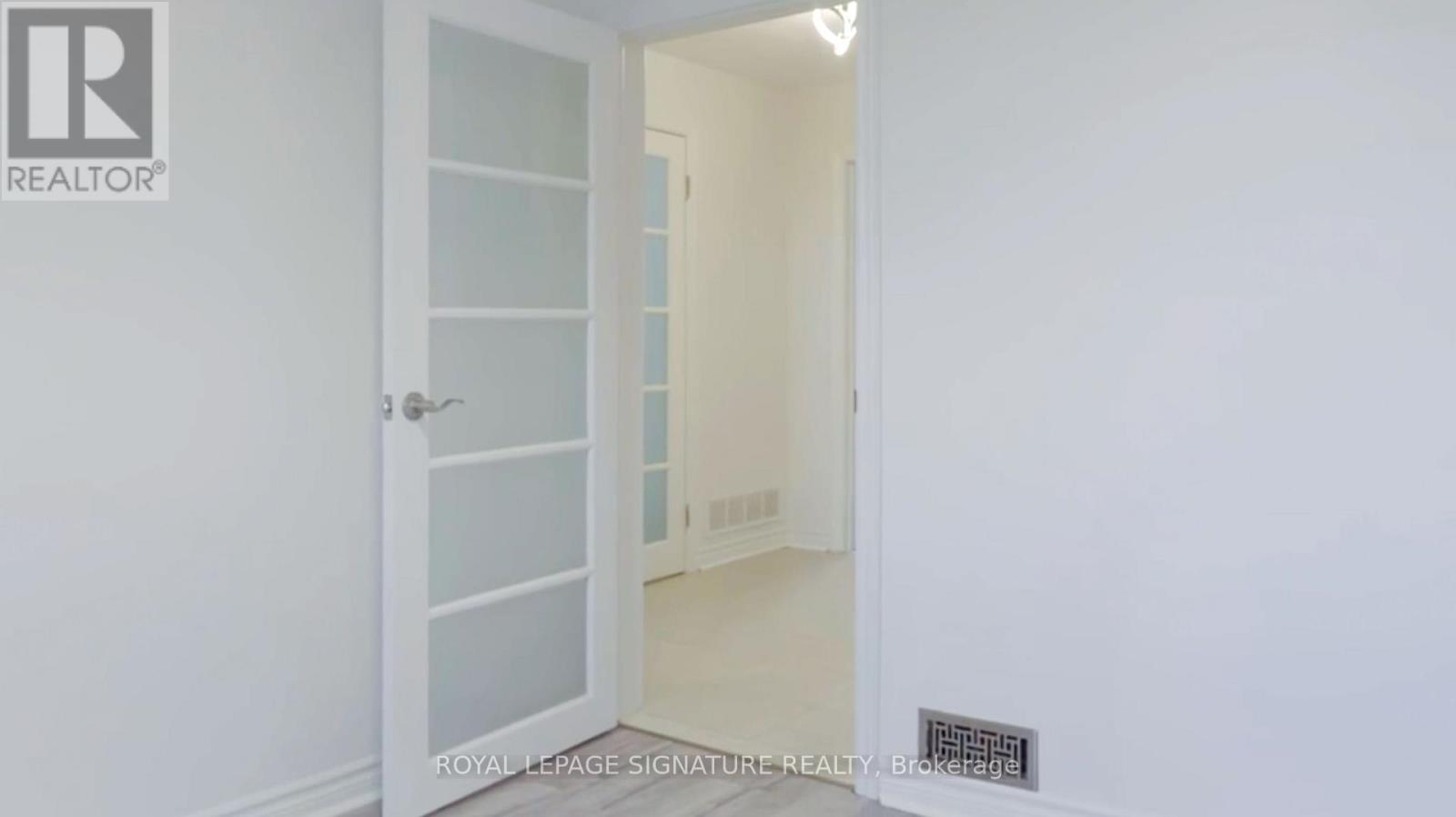 A - 458 Kingston Road, Toronto, Ontario  M4L 1V3 - Photo 3 - E14095810
