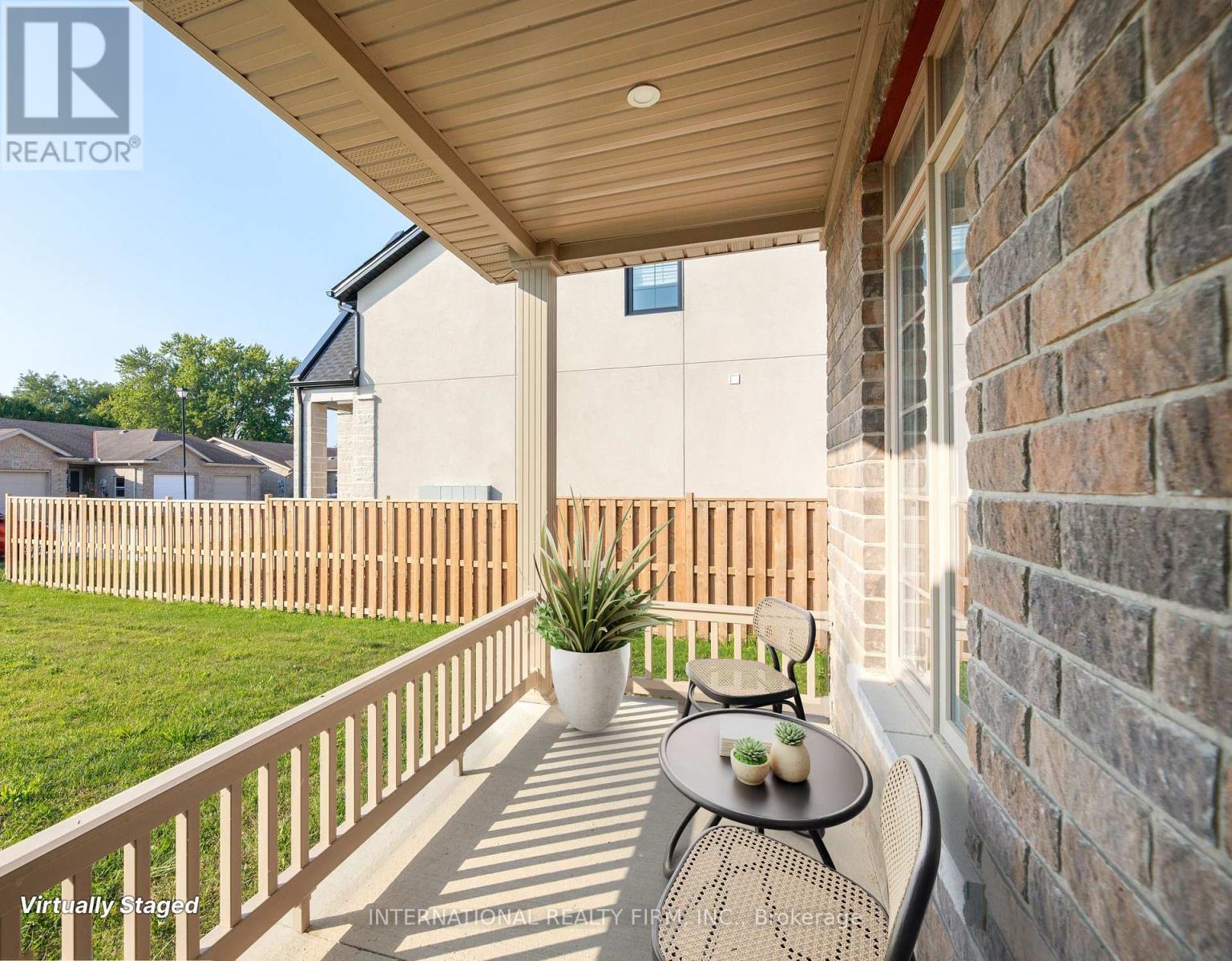 17 Mcintosh Avenue, Chatham-Kent, Ontario  N7M 6M1 - Photo 3 - X14096340
