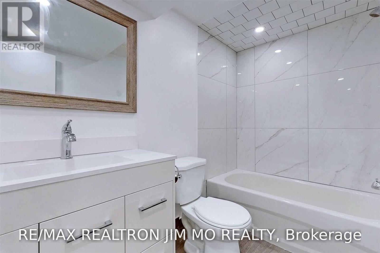 Ground - 153 Hollyberry Trail, Toronto, Ontario M2H 2P2 - Photo 18 - C14096390