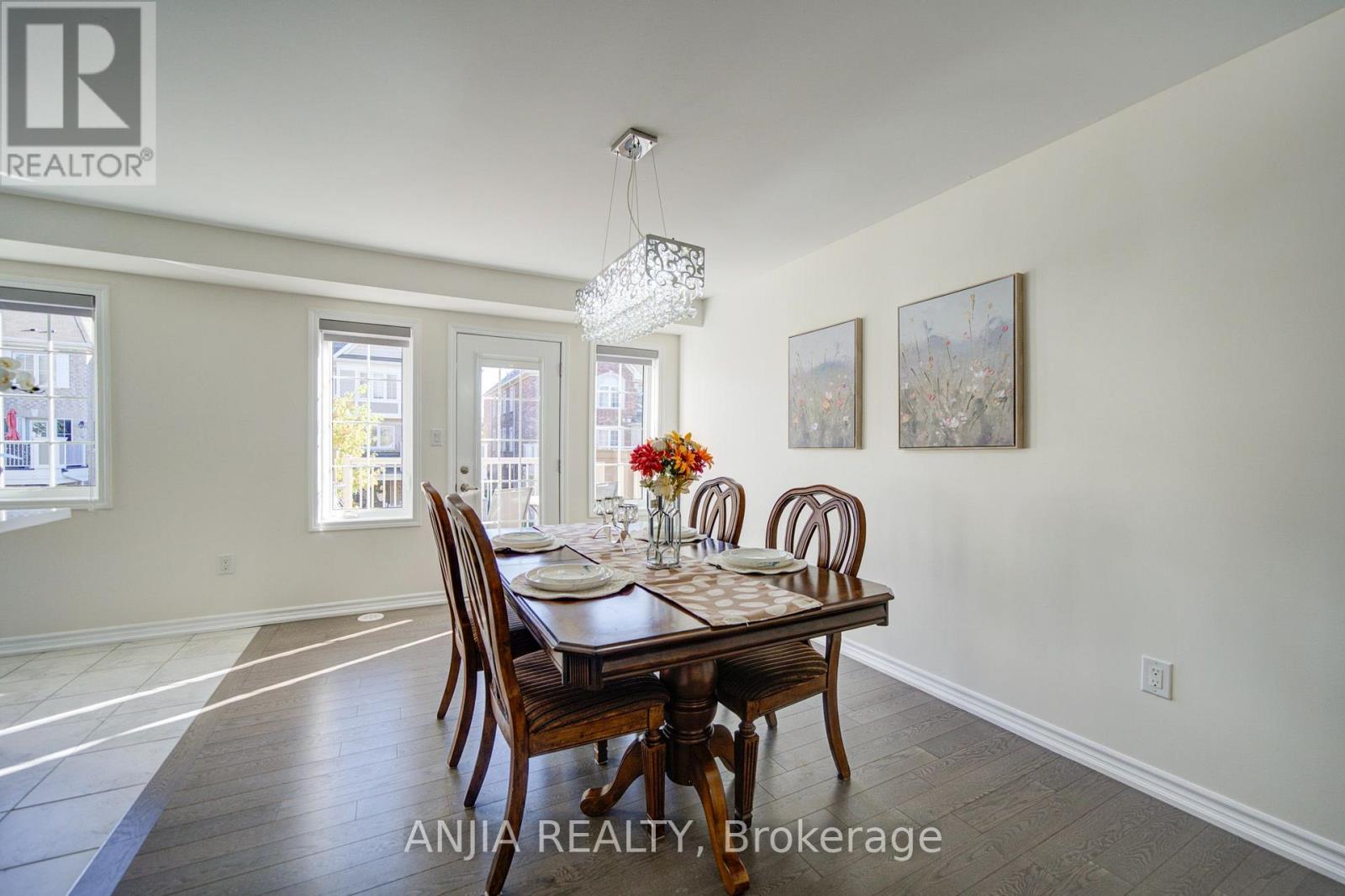 24 Goldeye Street, Whitby, Ontario  L1P 0E5 - Photo 12 - E14096382