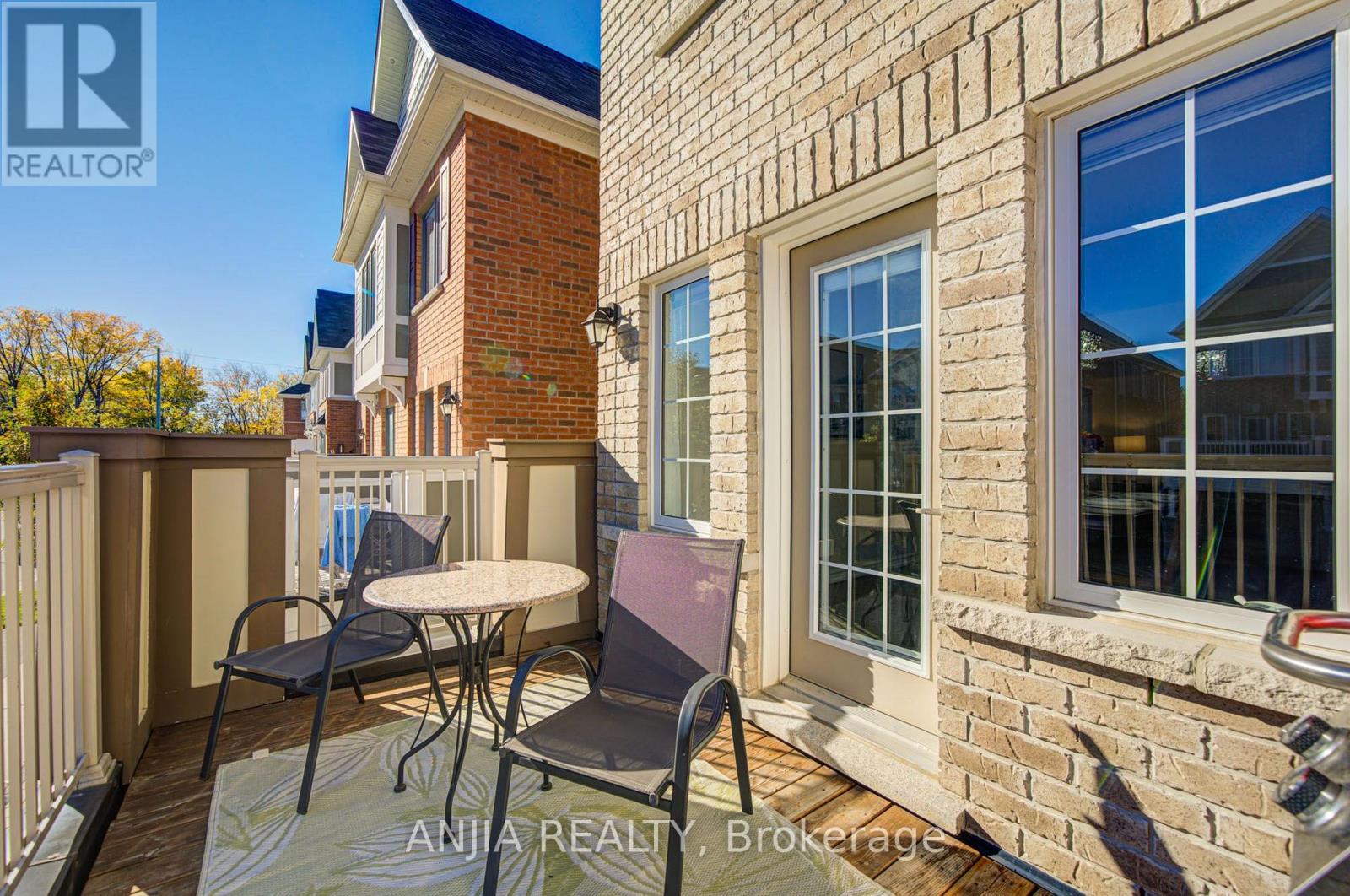 24 Goldeye Street, Whitby, Ontario  L1P 0E5 - Photo 19 - E14096382