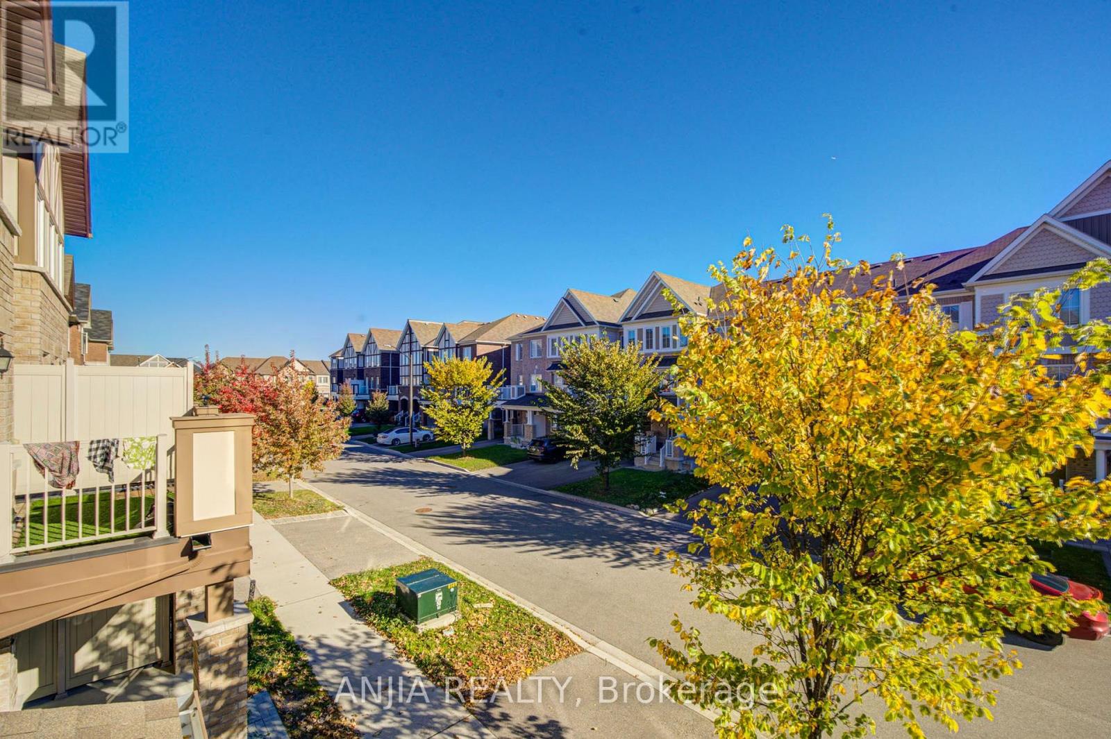 24 Goldeye Street, Whitby, Ontario  L1P 0E5 - Photo 20 - E14096382