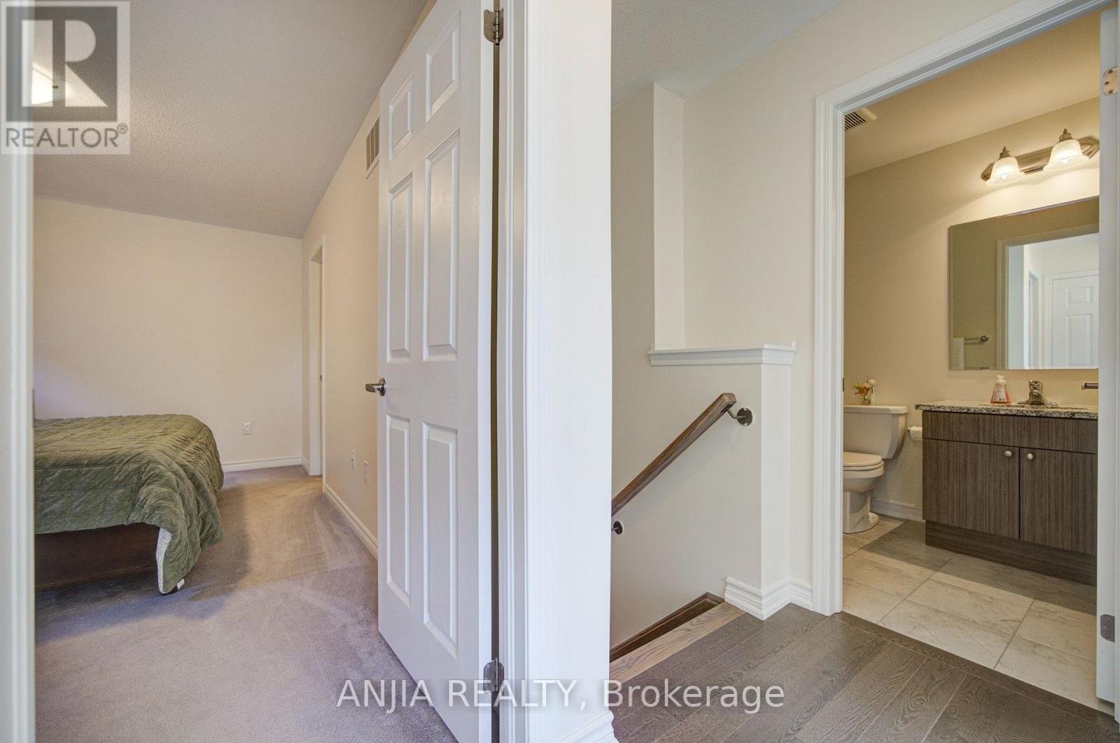 24 Goldeye Street, Whitby, Ontario  L1P 0E5 - Photo 25 - E14096382