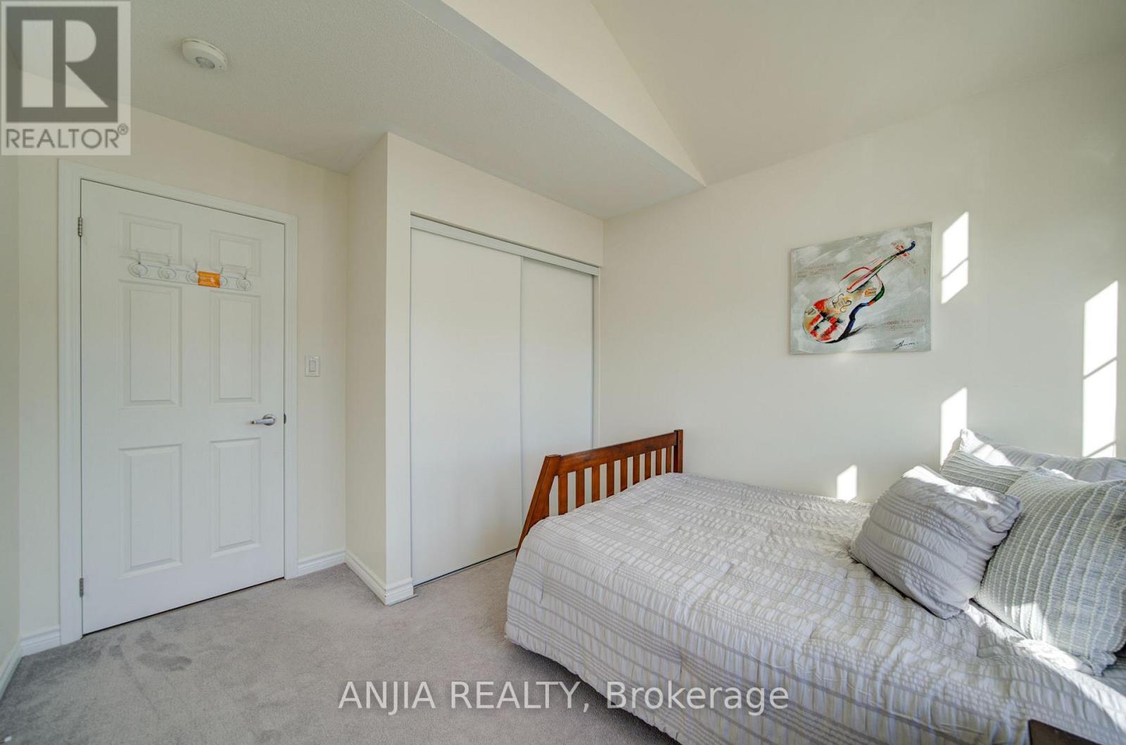 24 Goldeye Street, Whitby, Ontario  L1P 0E5 - Photo 29 - E14096382