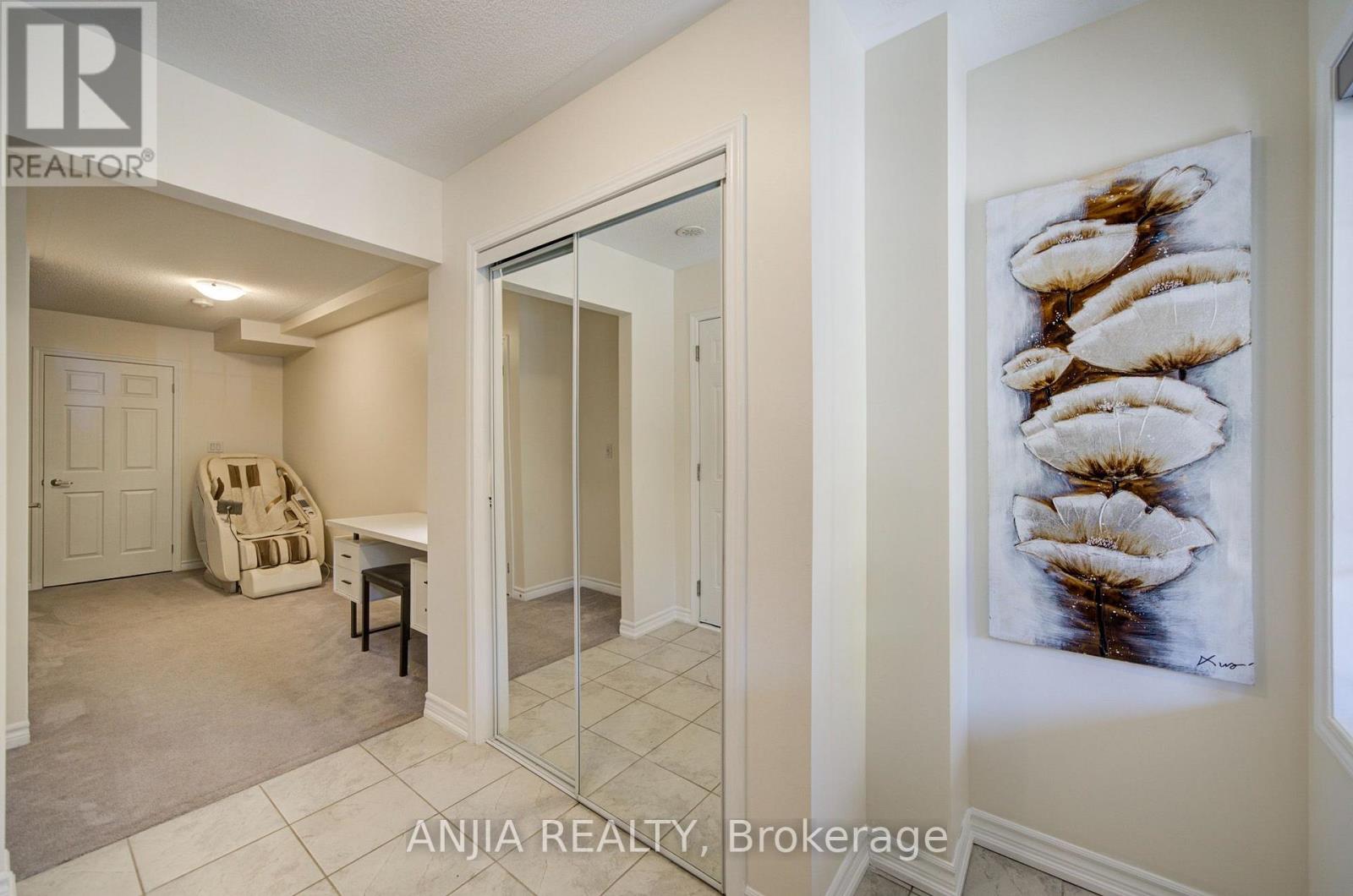 24 Goldeye Street, Whitby, Ontario  L1P 0E5 - Photo 6 - E14096382