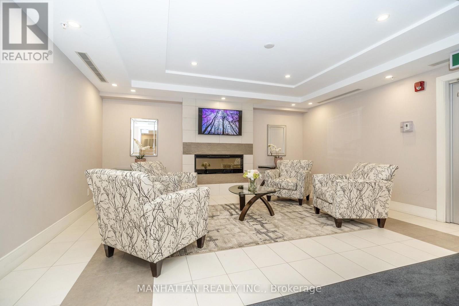 214 - 670 Gordon Street, Whitby, Ontario  L1N 9X4 - Photo 4 - E14096408