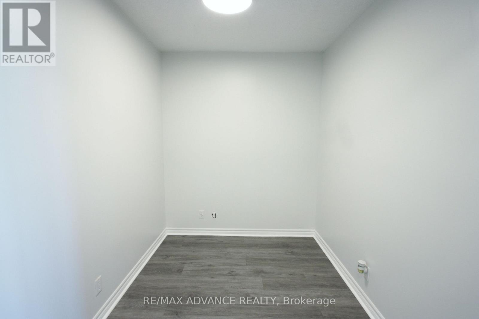1601 - 1 Elm Drive W, Mississauga, Ontario  L5B 4M1 - Photo 10 - W14096410