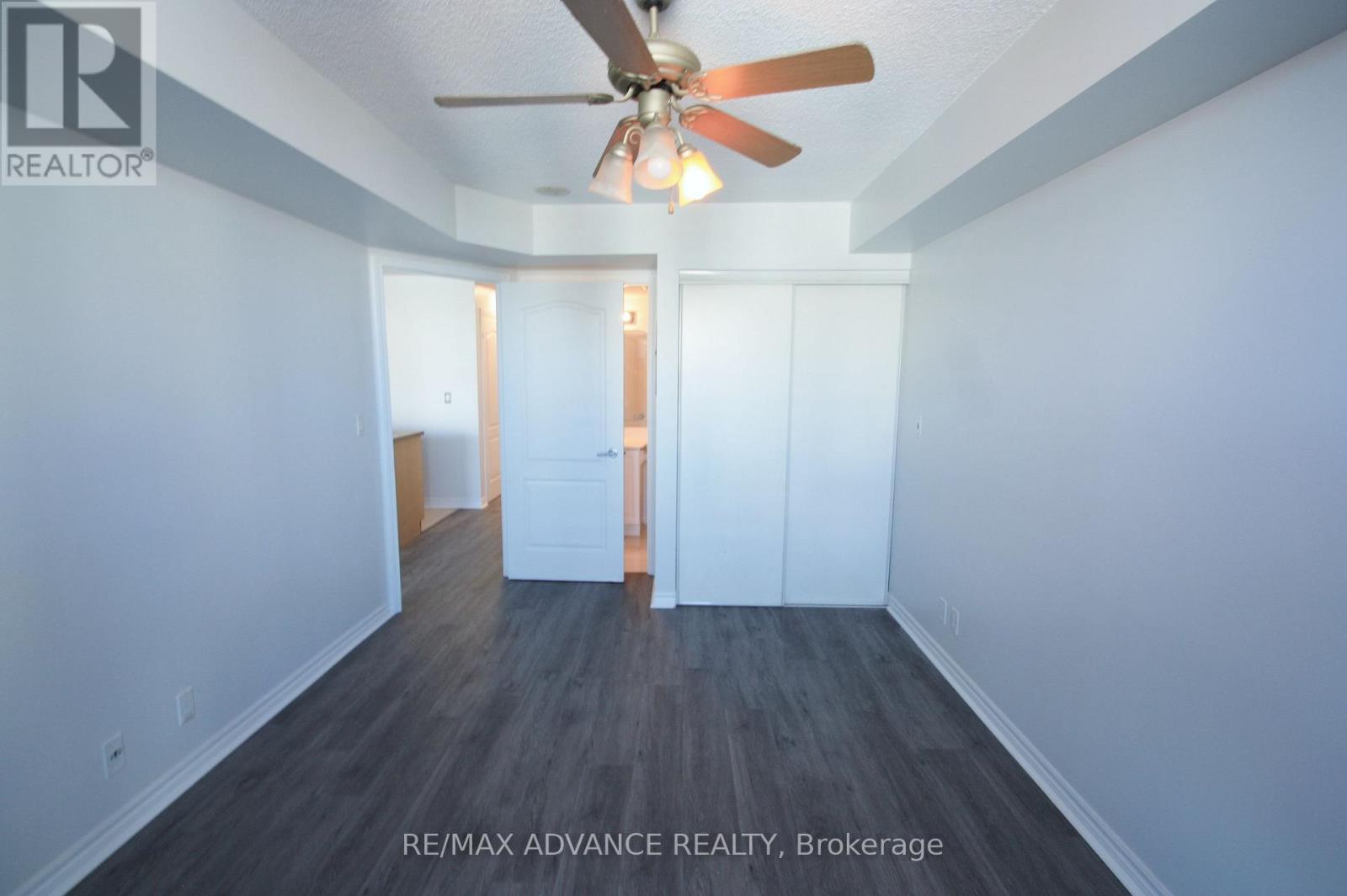 1601 - 1 Elm Drive W, Mississauga, Ontario  L5B 4M1 - Photo 15 - W14096410