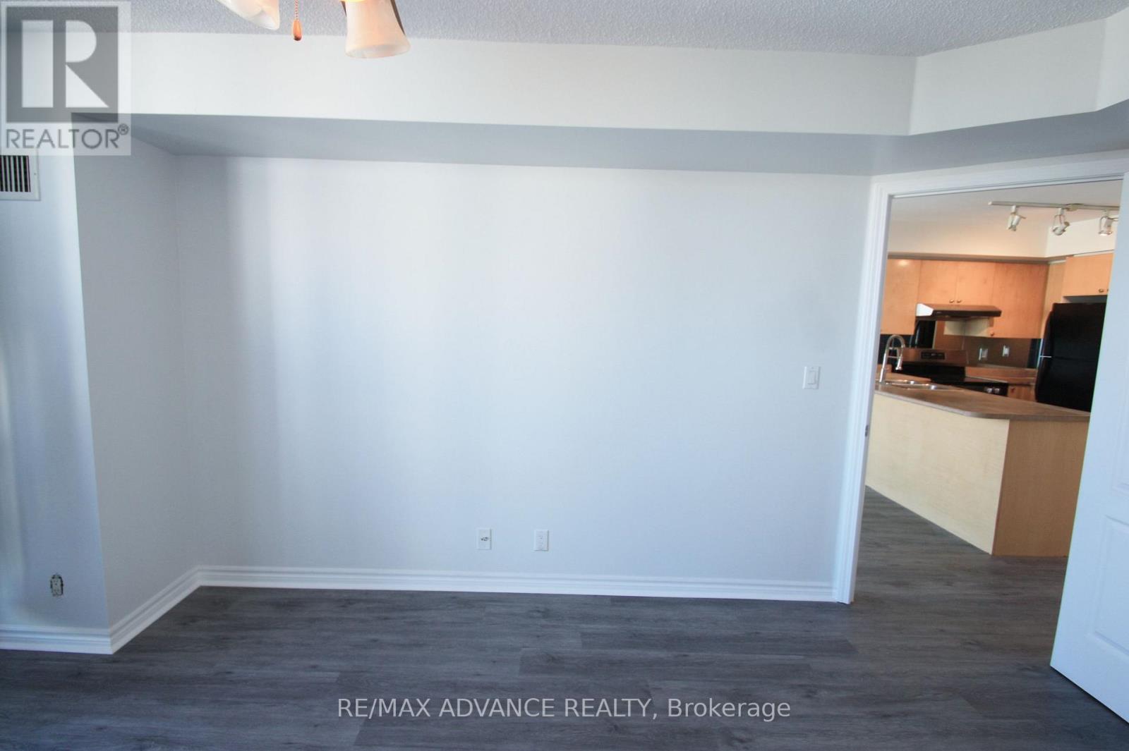 1601 - 1 Elm Drive W, Mississauga, Ontario  L5B 4M1 - Photo 16 - W14096410