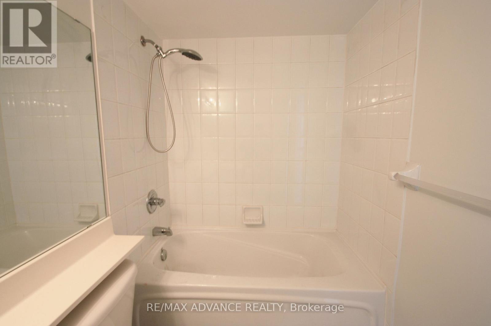 1601 - 1 Elm Drive W, Mississauga, Ontario  L5B 4M1 - Photo 18 - W14096410