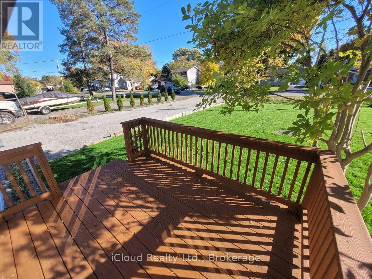 172 Silas Boulevard, Georgina, Ontario  L4P 2K3 - Photo 10 - N13858462