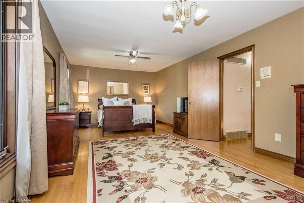 28 Walnut Drive, Guelph, Ontario  N1E 4B3 - Photo 14 - 40872620