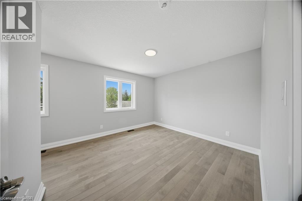 107 Stephenson Way, Palmerston, Ontario  N0G 2P0 - Photo 21 - 40872232
