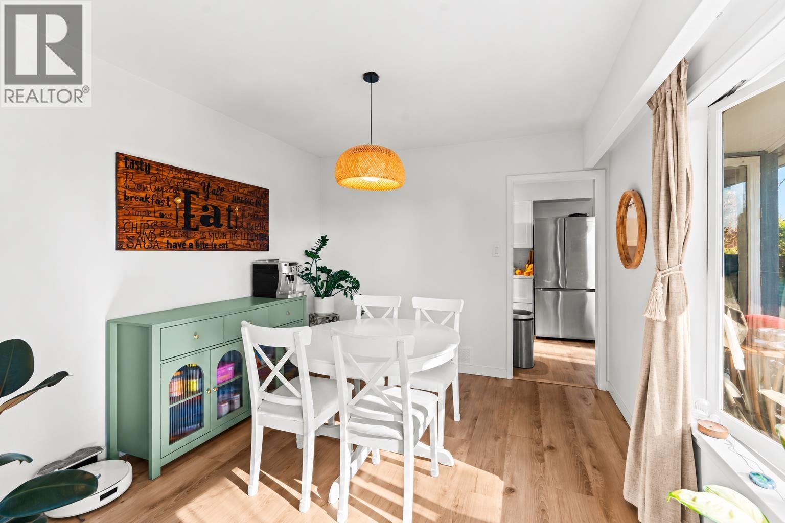 915 Wentworth Avenue, North Vancouver, British Columbia  V7R 1R8 - Photo 11 - R3166963