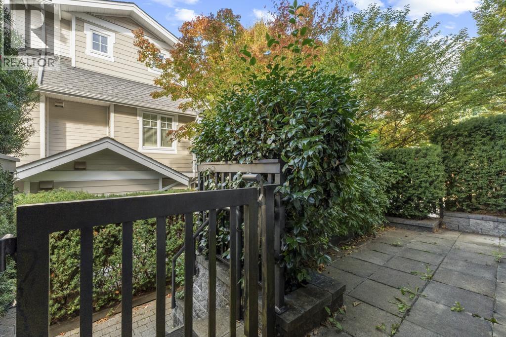 18 7198 Barnet Road, Burnaby, British Columbia V5A 1C9 - Photo 24 - R3176748