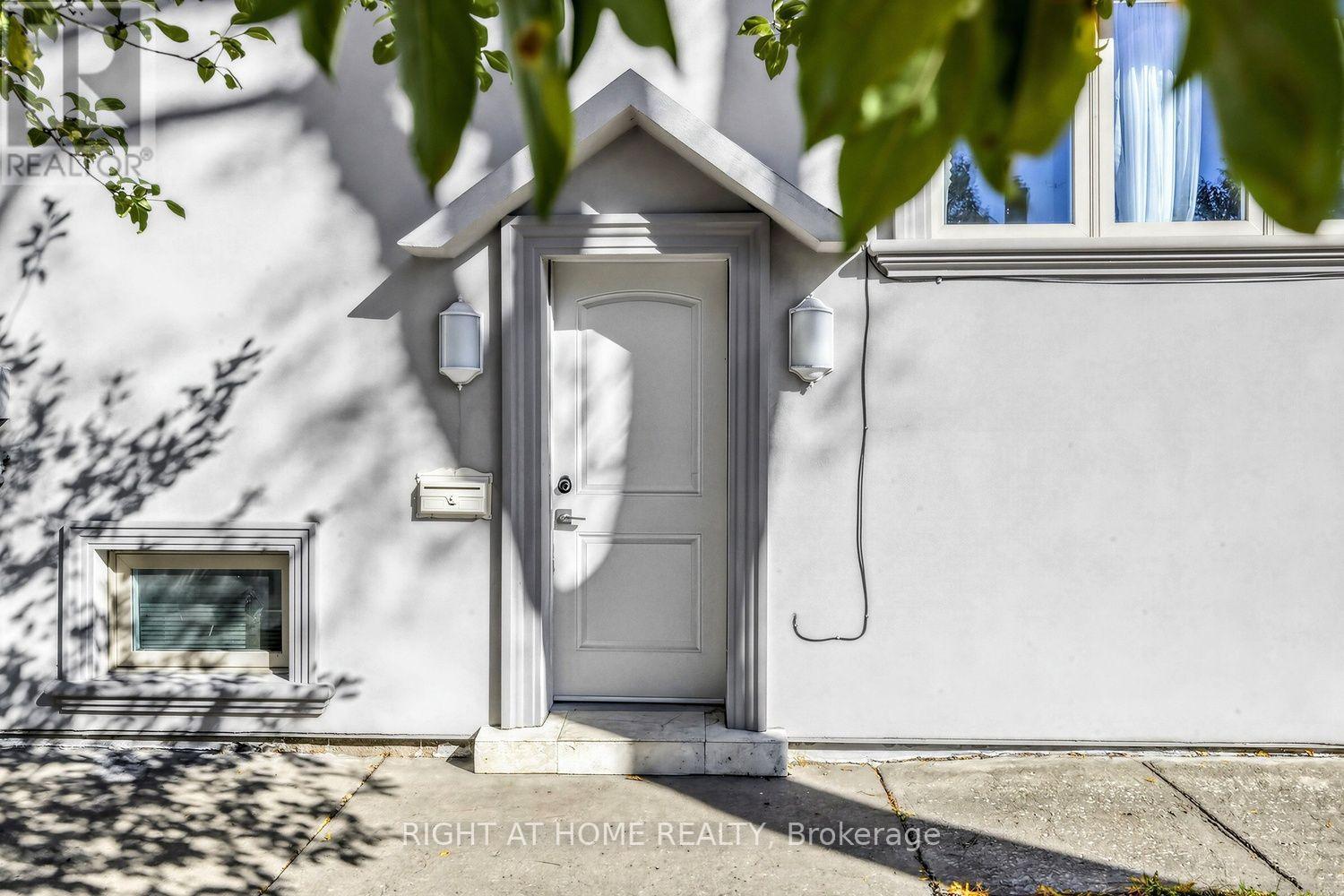 44 Connaught Avenue, Toronto, Ontario  M2M 1G6 - Photo 7 - C14096348