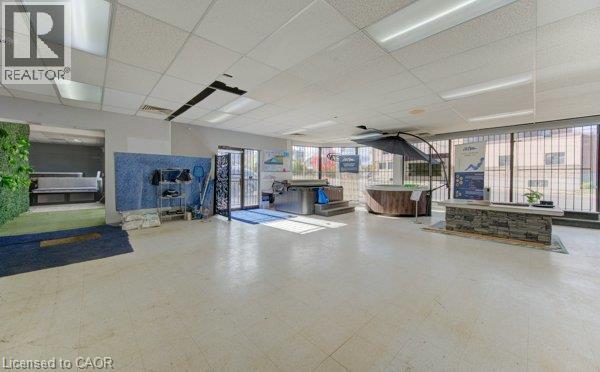40 W Lancaster Street W, Kitchener, Ontario  N2H 4S9 - Photo 5 - 40872428