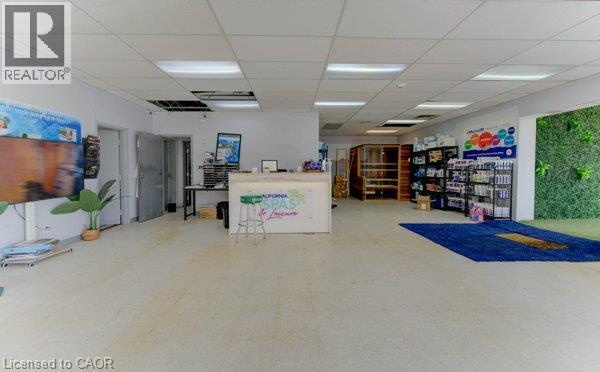 40 W Lancaster Street W, Kitchener, Ontario  N2H 4S9 - Photo 8 - 40872428