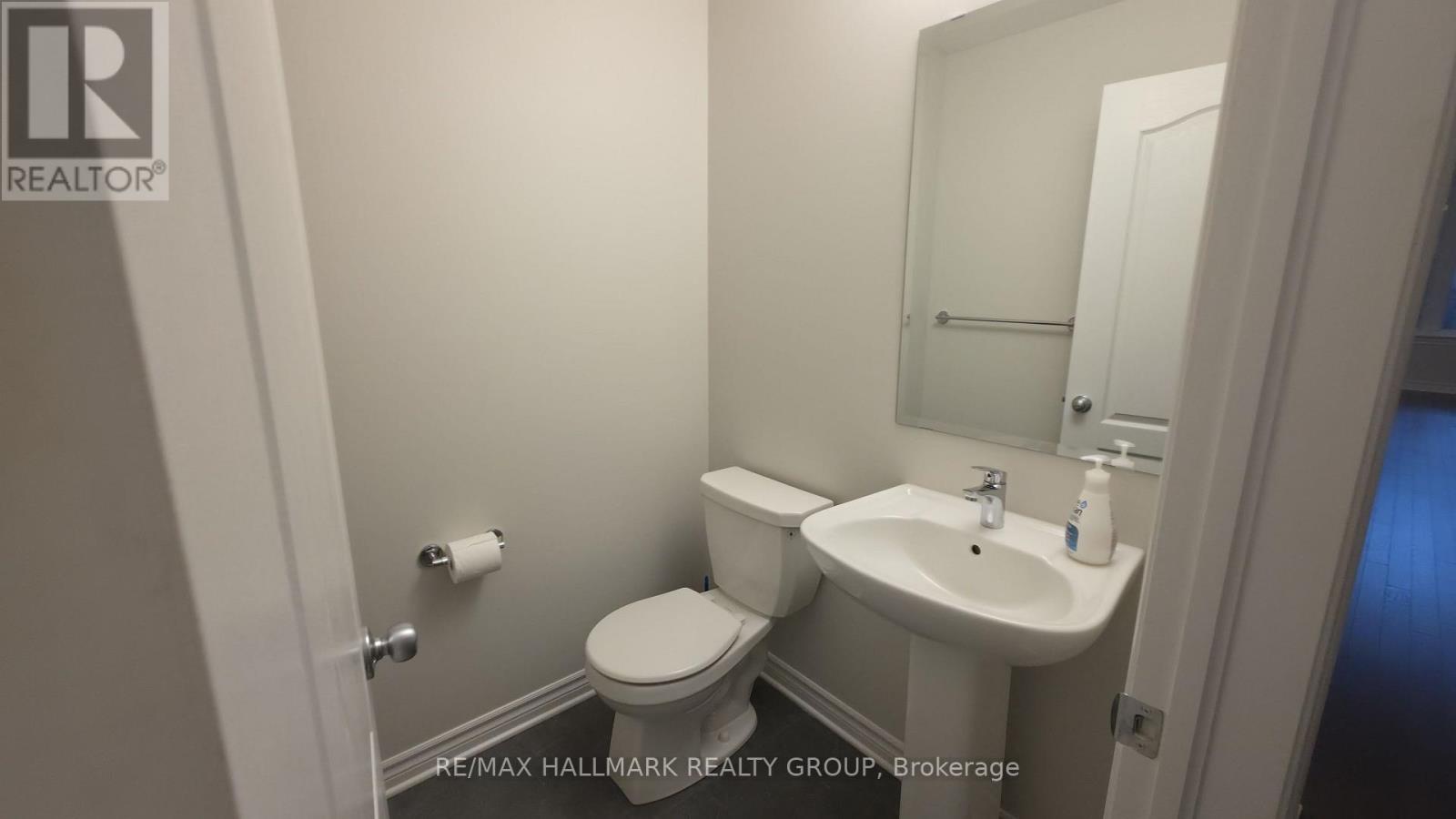 62 Mandevilla Crescent, Ottawa, Ontario  K1T 3V9 - Photo 5 - X14096430