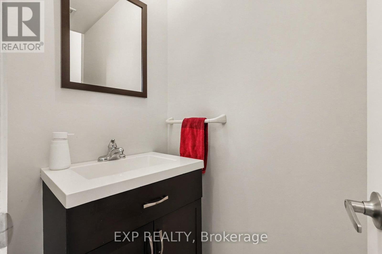 1290 Cahill Drive, Ottawa, Ontario  K1V 9R1 - Photo 4 - X14096494