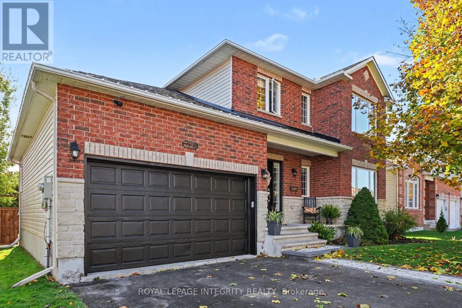 84 LAMADELEINE BOULEVARD, russell, Ontario