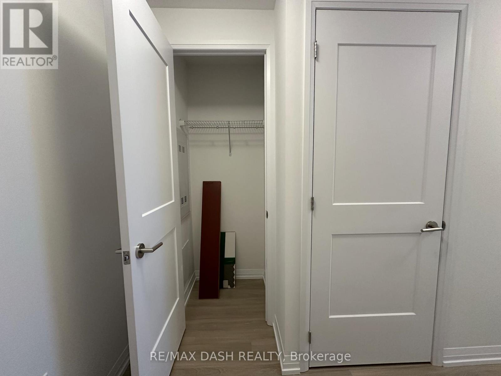 2009 - 25 Holly Street, Toronto, Ontario  M4S 0E3 - Photo 6 - C14096470